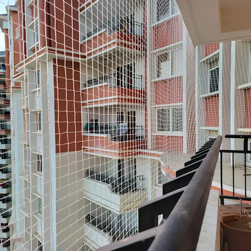 Bird Netting Services for Balconies in Kharadi and Wagholi (4)